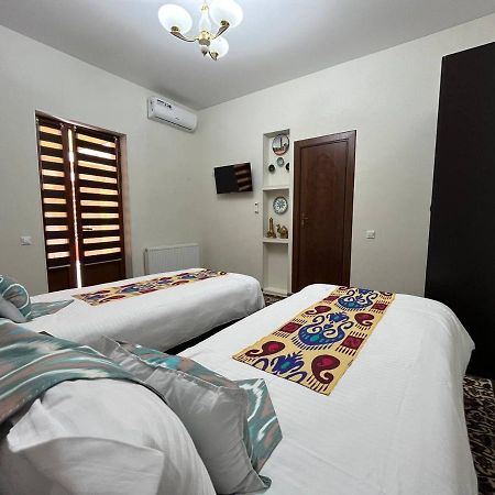 Old Safari Golden Location Guest House Buxoro Luaran gambar