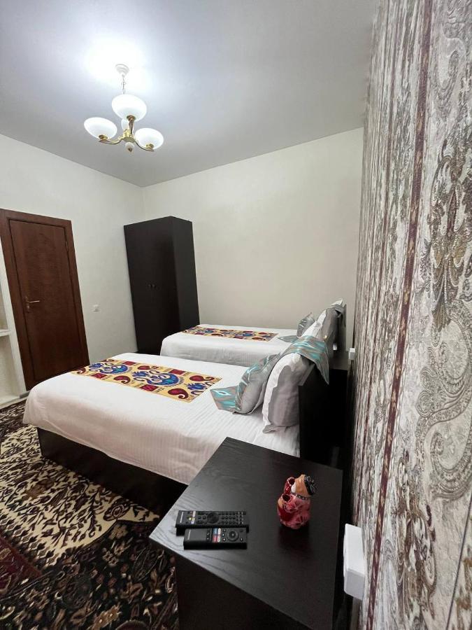 Old Safari Golden Location Guest House Buxoro Luaran gambar